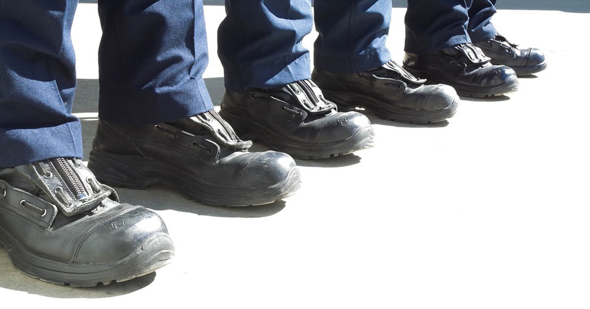 Desobediencia Misericordioso índice Calzado de seguridad: ¿Cuál tengo que usar? - Blog Prolaboral